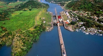 Maquete do Canal do Panamá