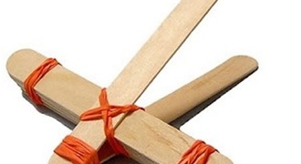 catapulta de palito de picolé