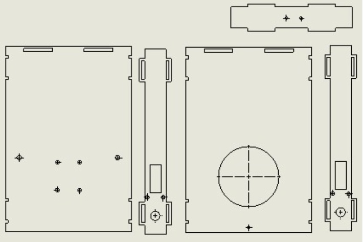Corte do MDF
Foi escolhido uma placa de MDF para criar a base do robô, pois foi um material de fácil acesso dentro da faculdade, além de ser fácil de cortar com a cortadora a lazer.