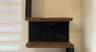 Prateleira de madeira