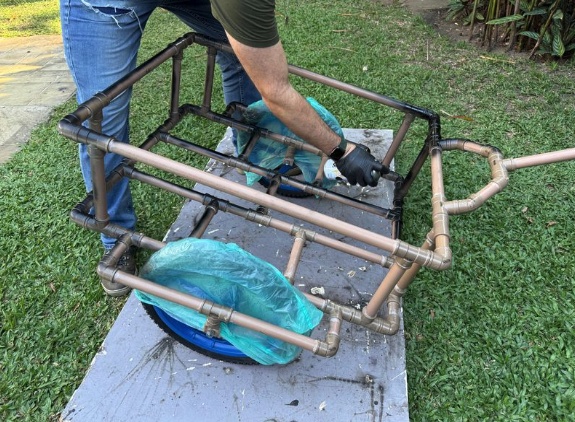 Após testar o encaixe e estabilidade, e pinte a estrutura.