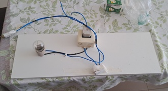 Teste de equipamentos elétricos e eletrônicos em série