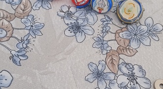 Beyblade de tampinha